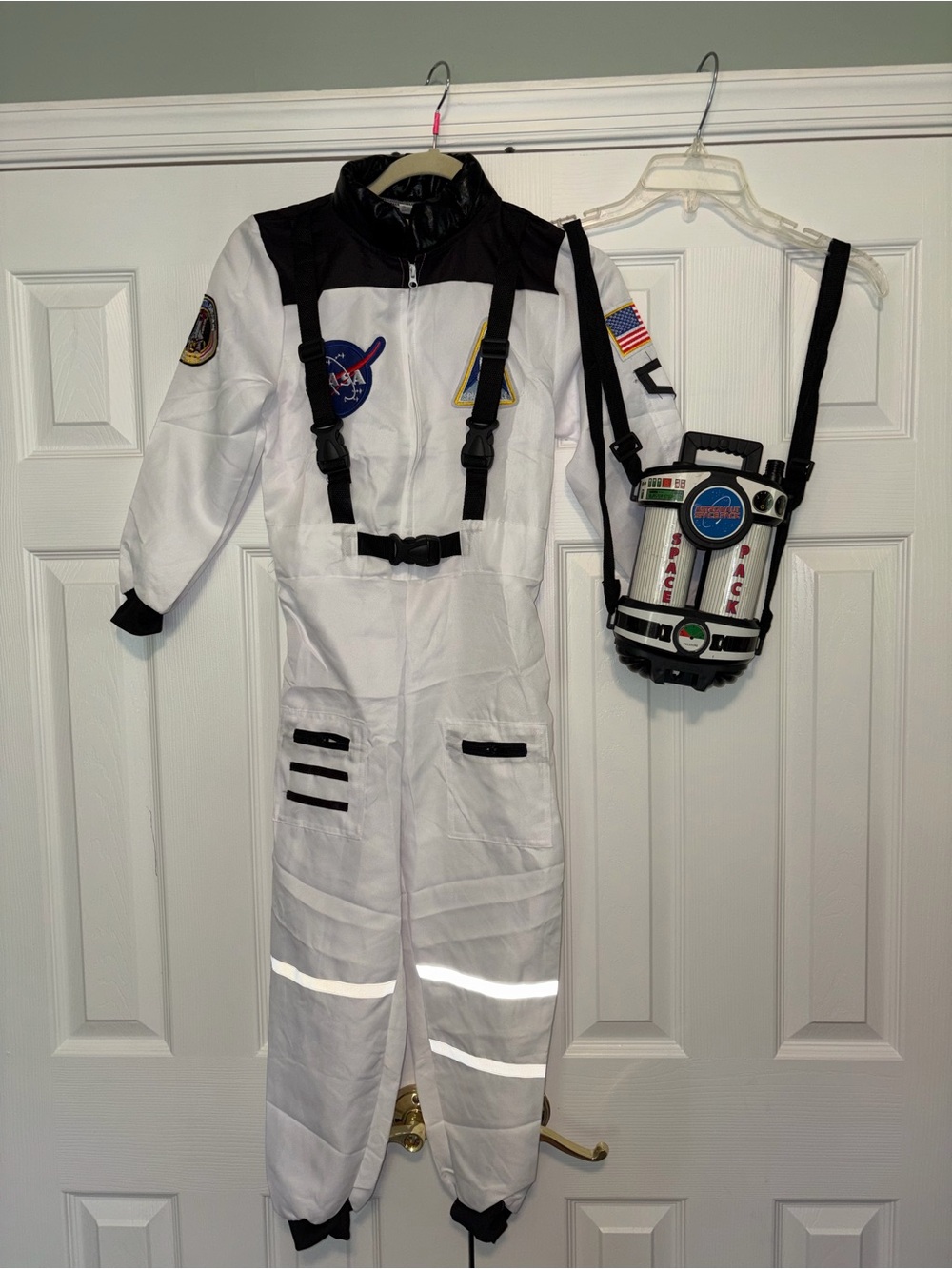 Kids White Astronaut Costume with Jetpack - Classic Space Suit Youth large